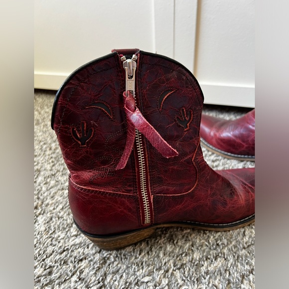 Dingo Women’s Red Cowboy Boots Leather Cactus Moon Size 8 - Picture 8 of 15